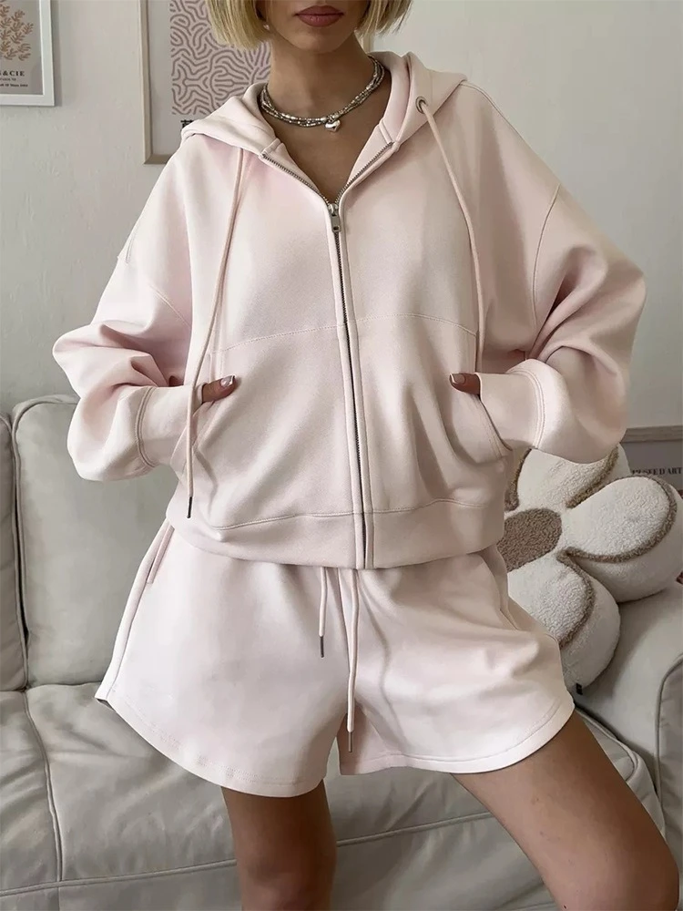 カジュアルなゆったりとした2ピースのショートパンツセット。秋 - Shorts のレビューと価格